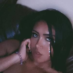 Meet your Posher, Cleo